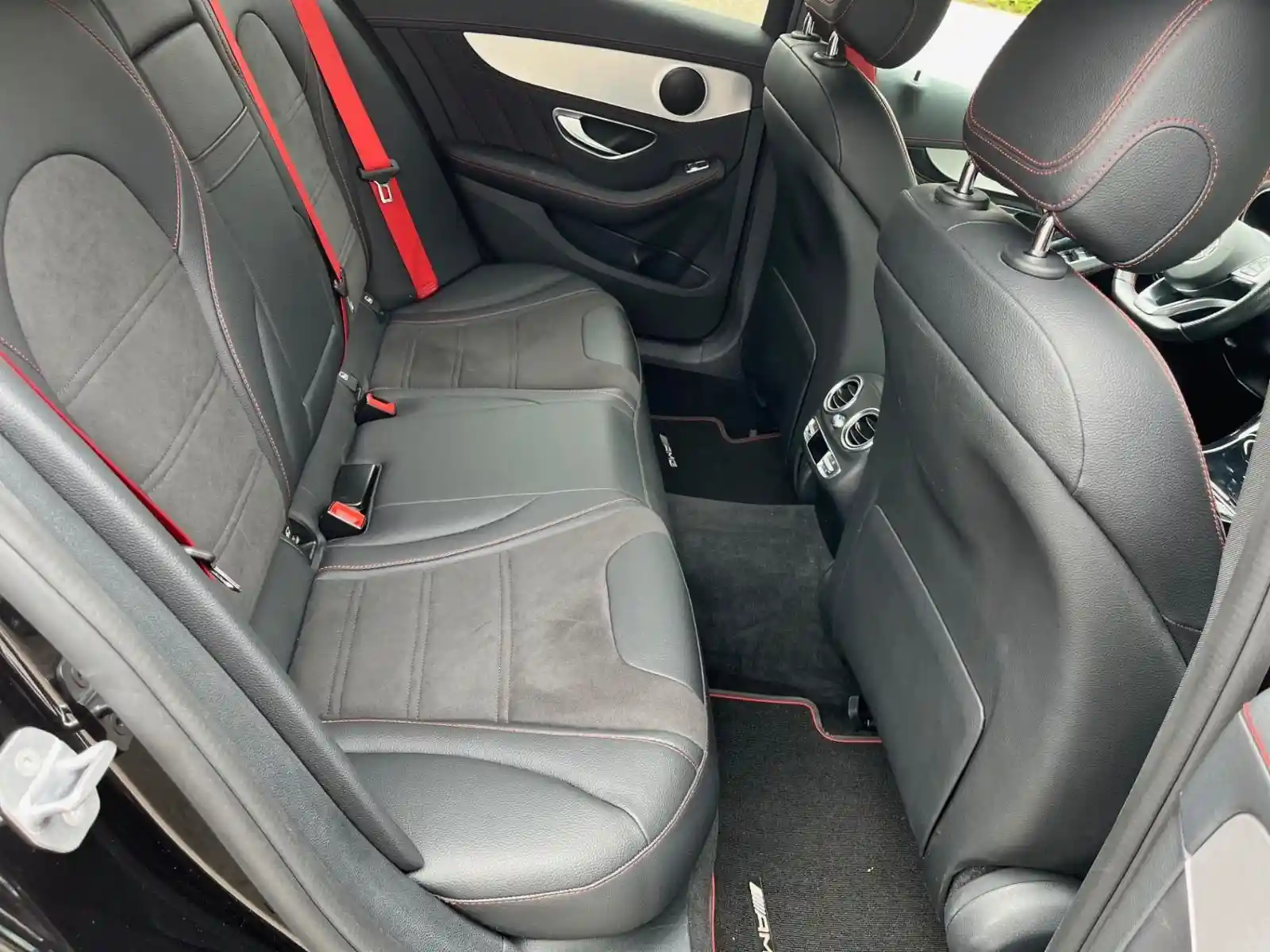 Mercedes-Benz C 43 AMG