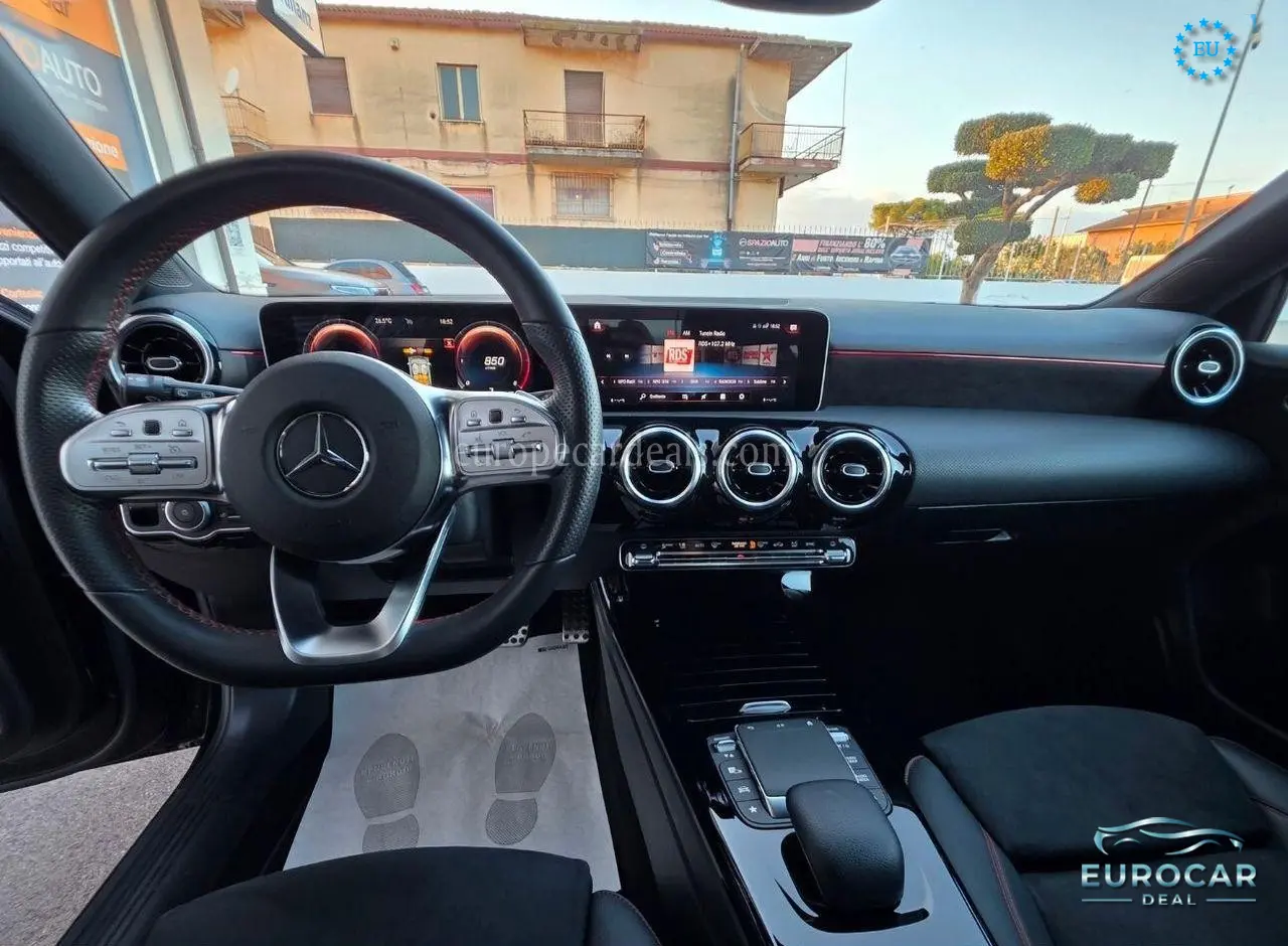 Mercedes-Benz A 180