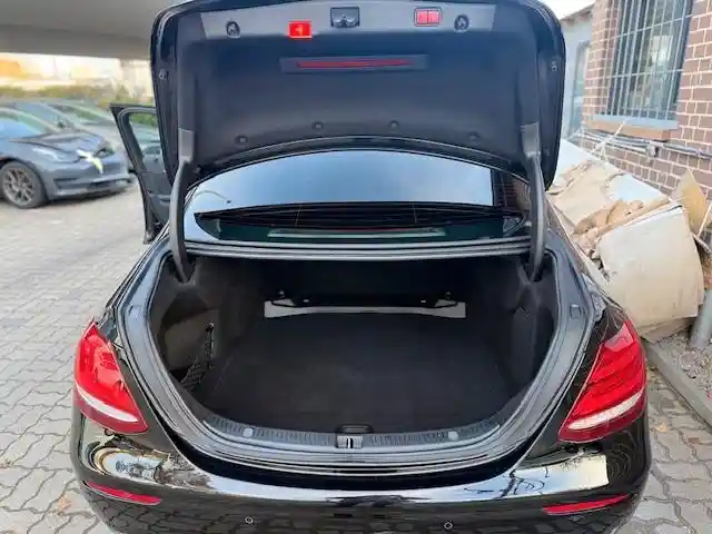 Mercedes-Benz E 350