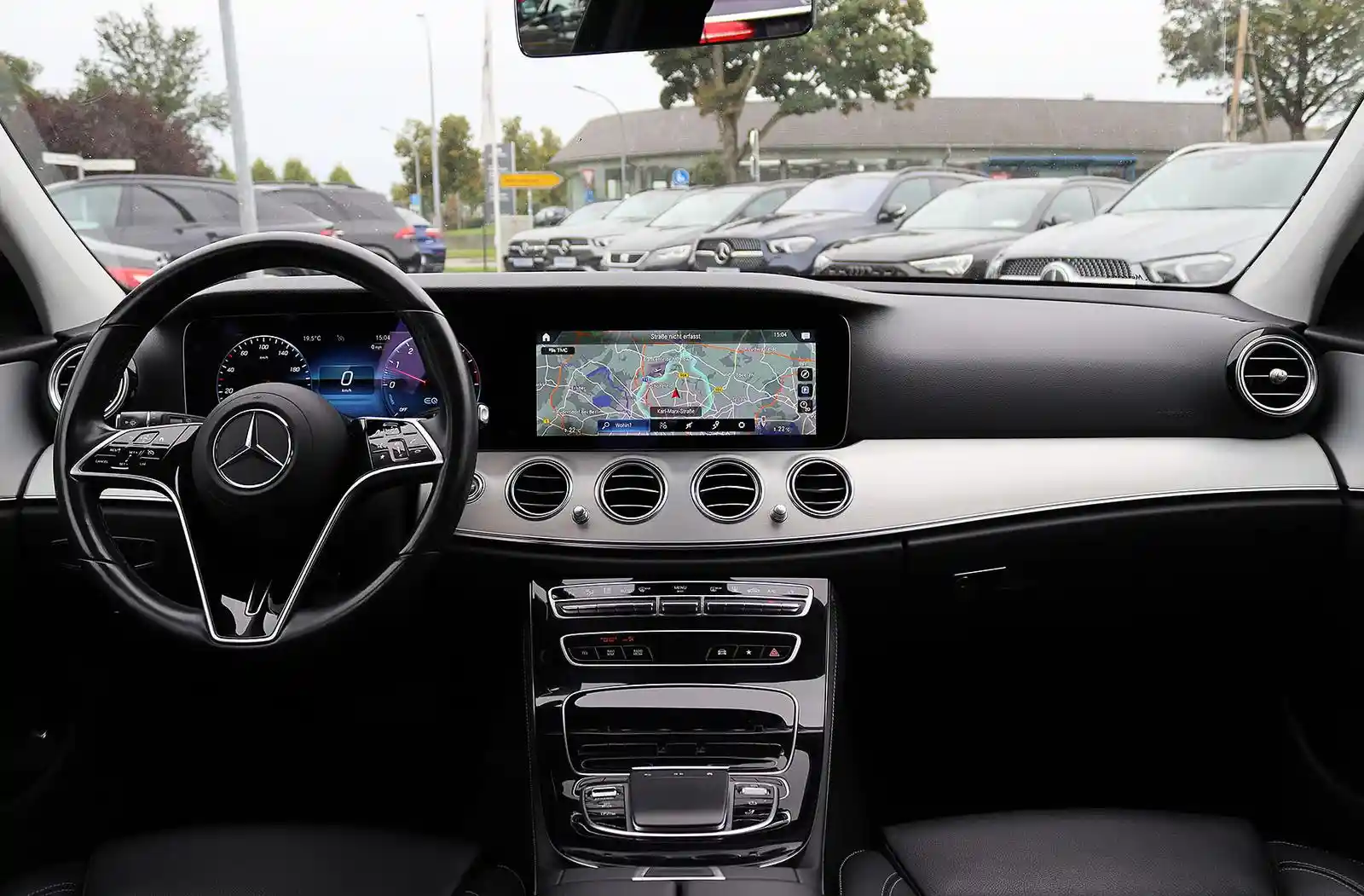 Mercedes-Benz E 300