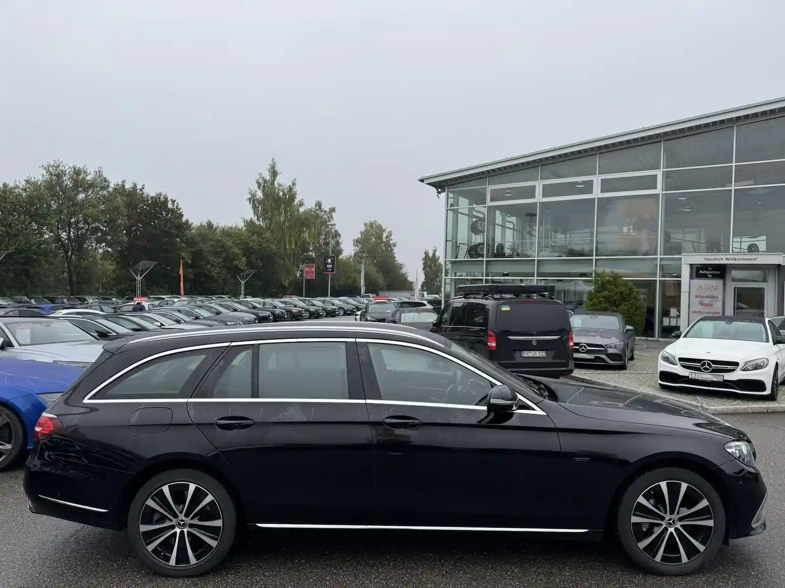 Mercedes-Benz E 300