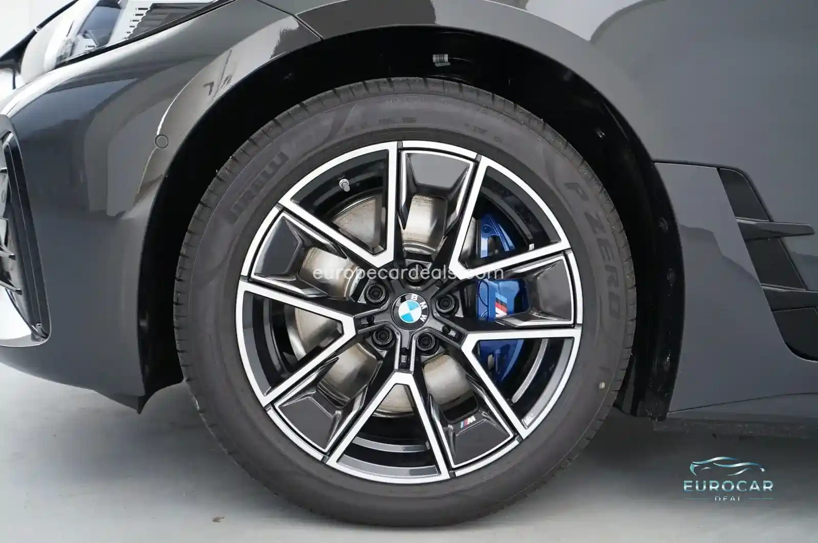 BMW i4