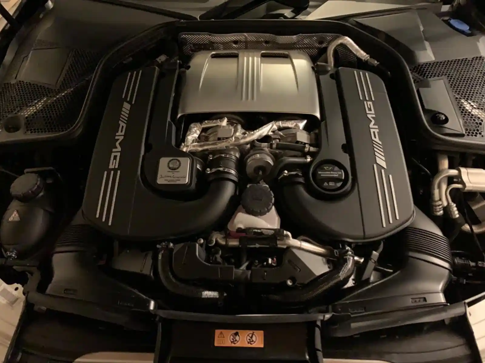 Mercedes-Benz C 63 AMG