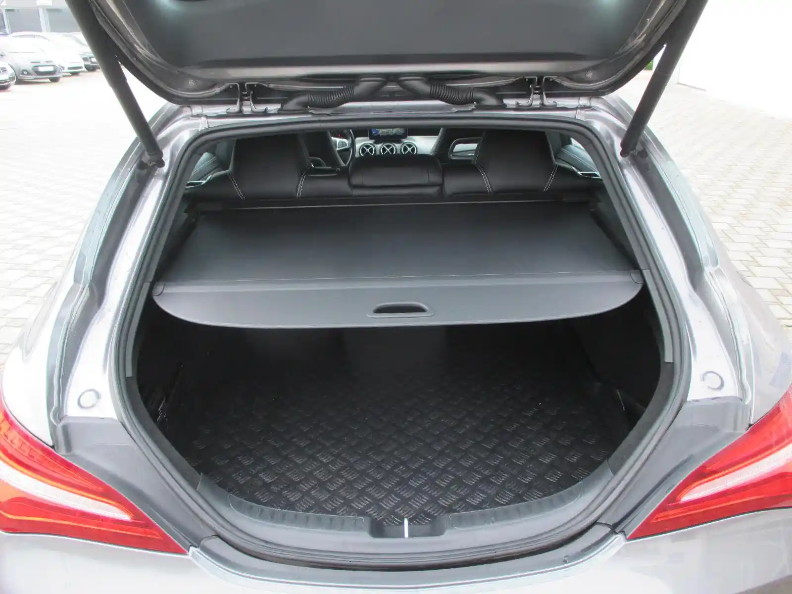 Mercedes-Benz CLA 200 Shooting Brake