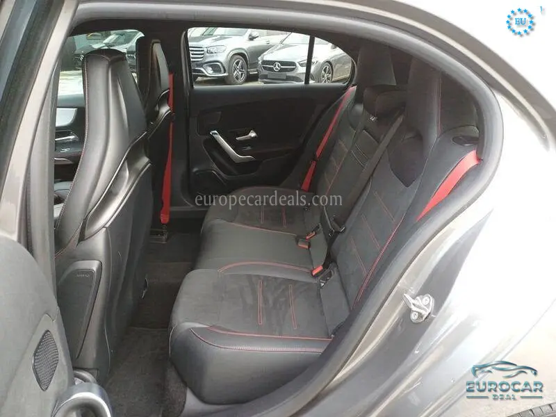 Mercedes-Benz A 35 AMG
