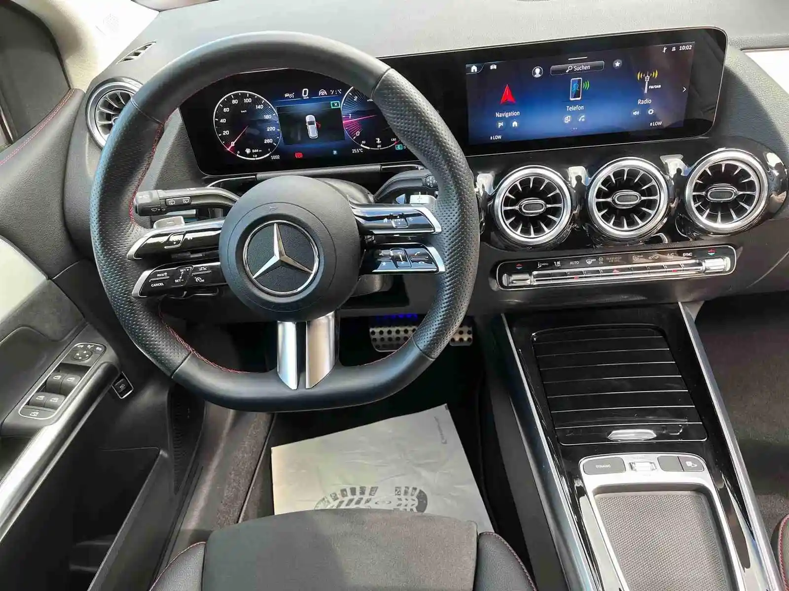 Mercedes-Benz B 220