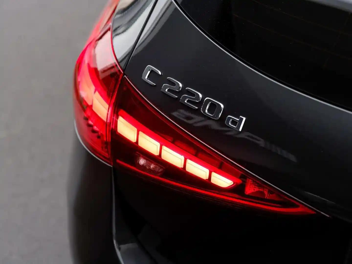 Mercedes-Benz C 220