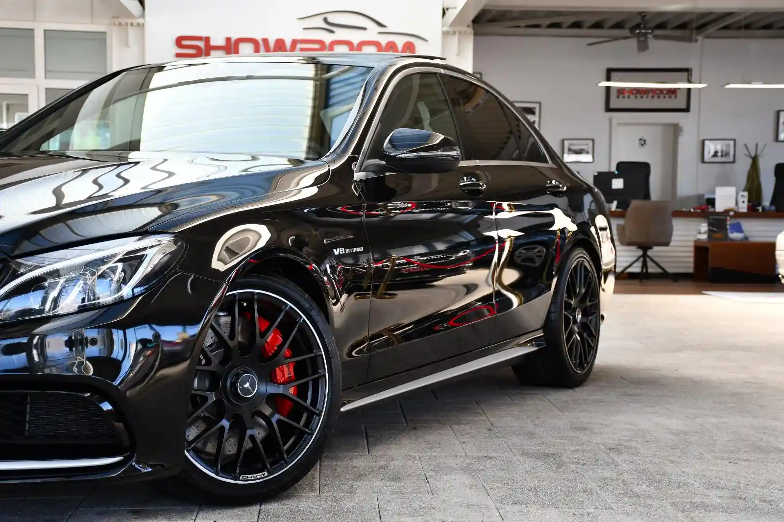 Mercedes-Benz C 63 AMG