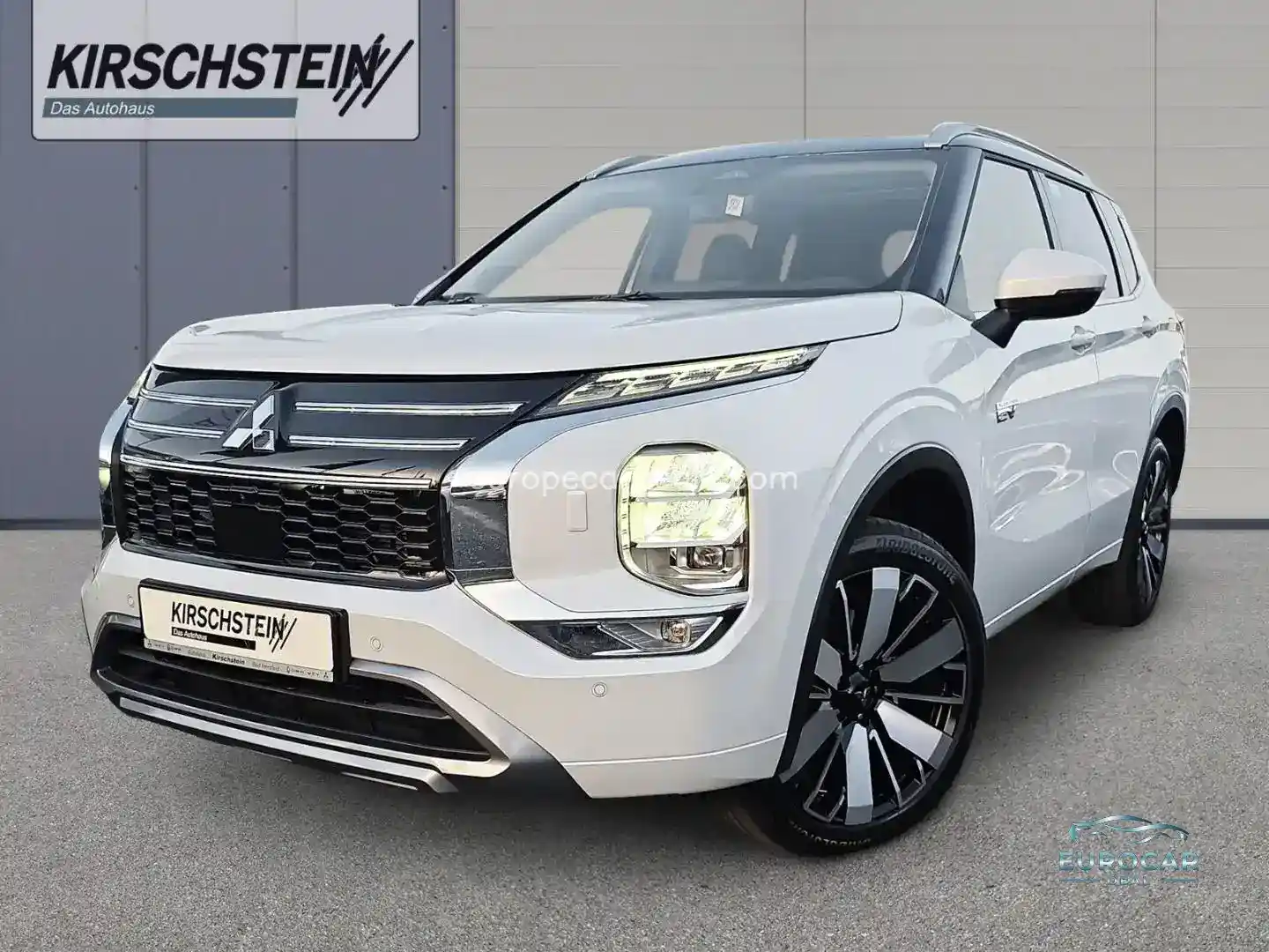 Mitsubishi Plug-in Hybrid Outlander