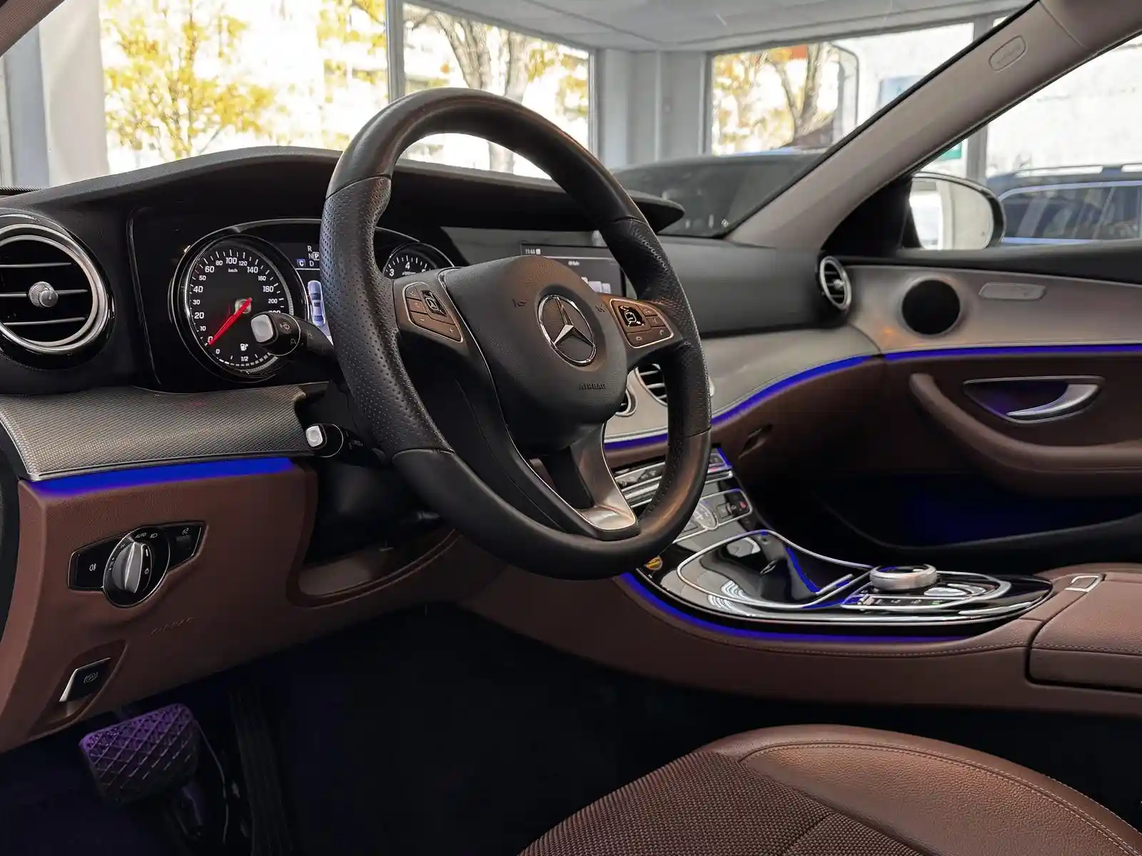 Mercedes-Benz E 250