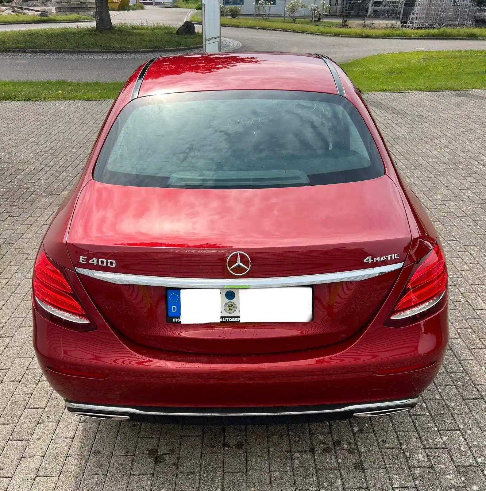 Mercedes-Benz E 400