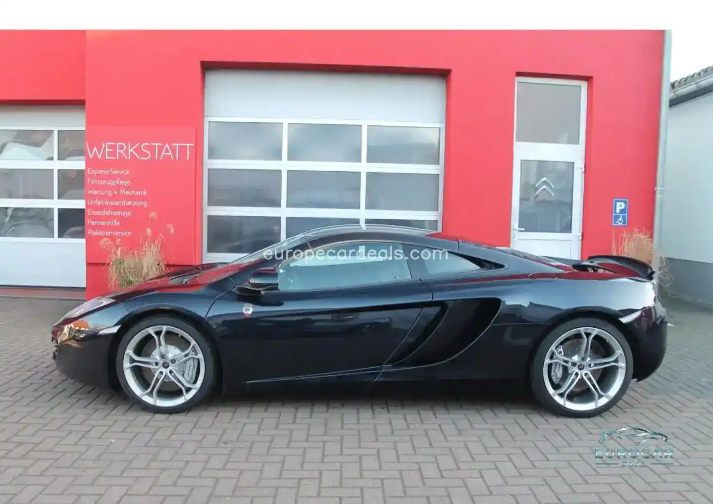 McLaren MP4-12C