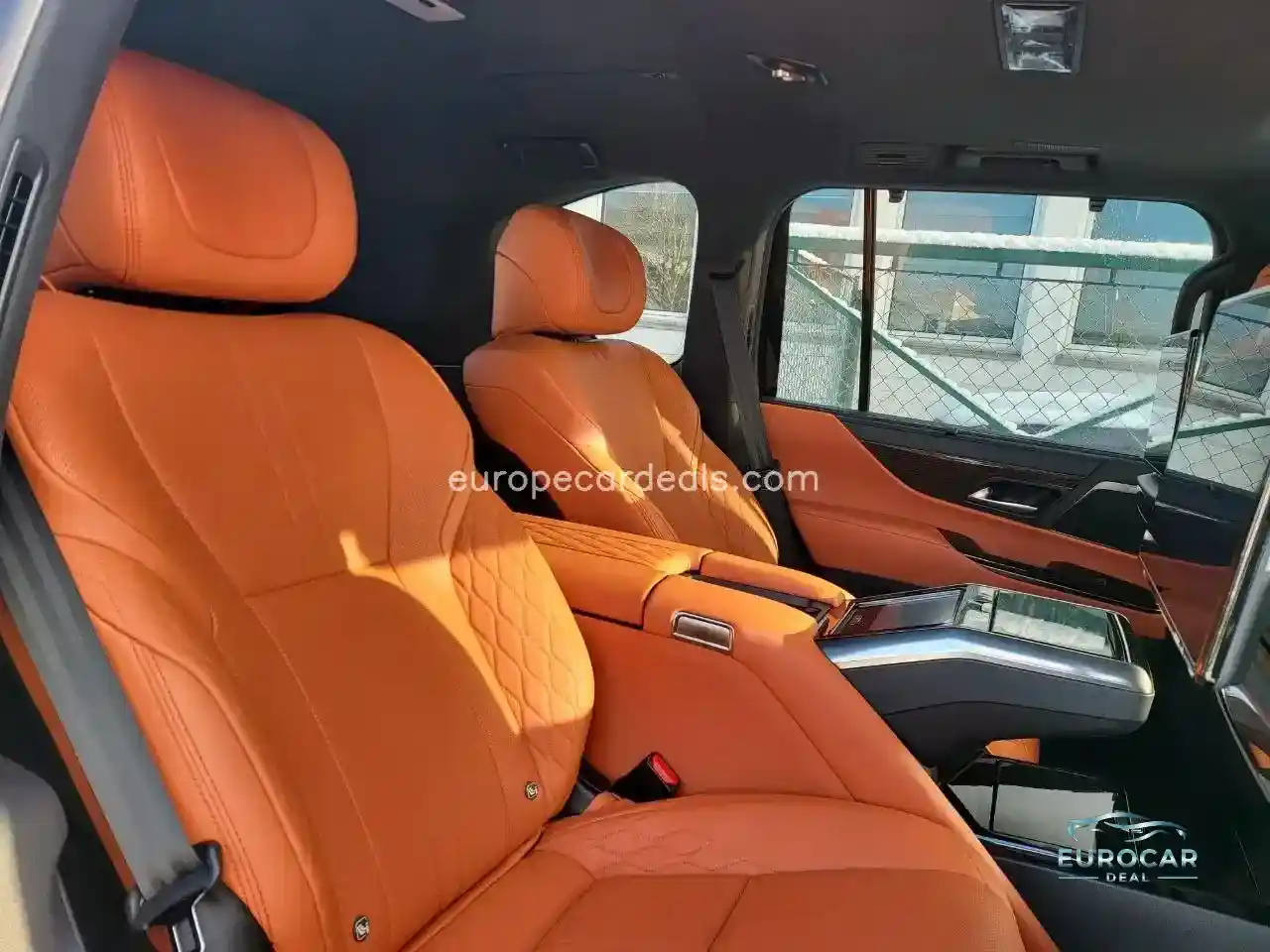Lexus LX 600