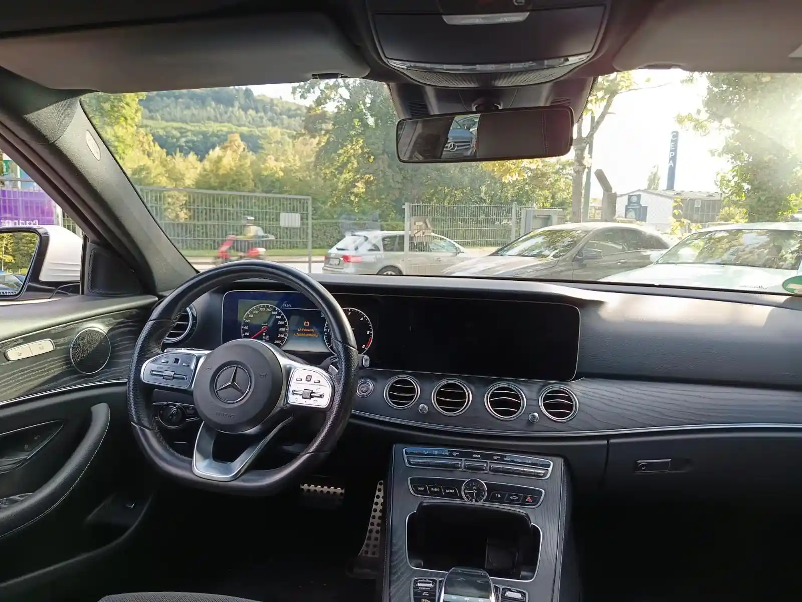 Mercedes-Benz E 400