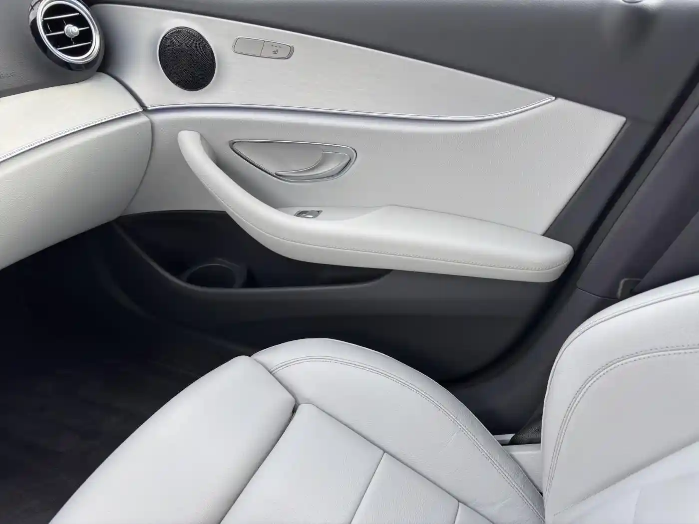 Mercedes-Benz E 400