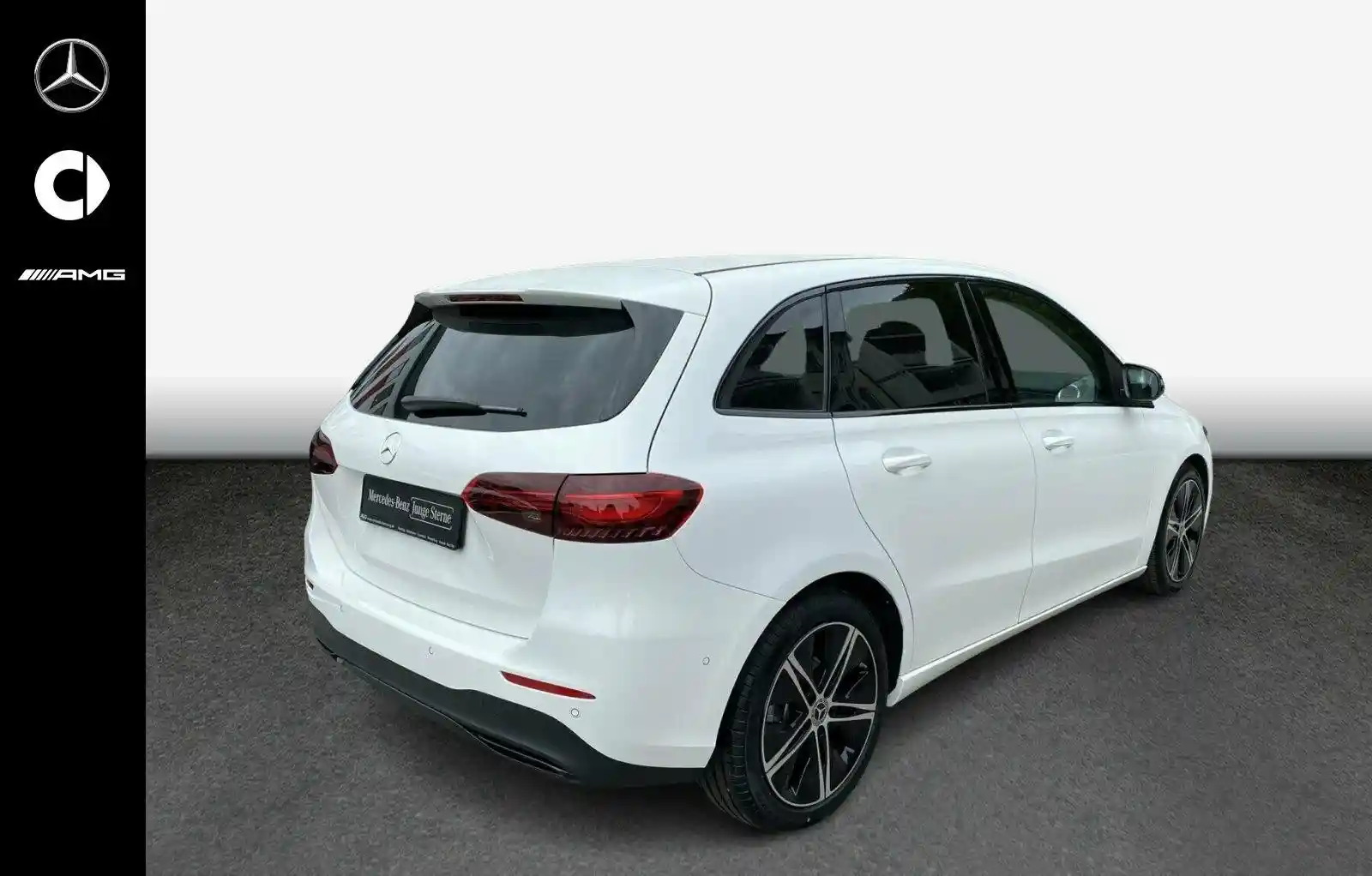 Mercedes-Benz B 180