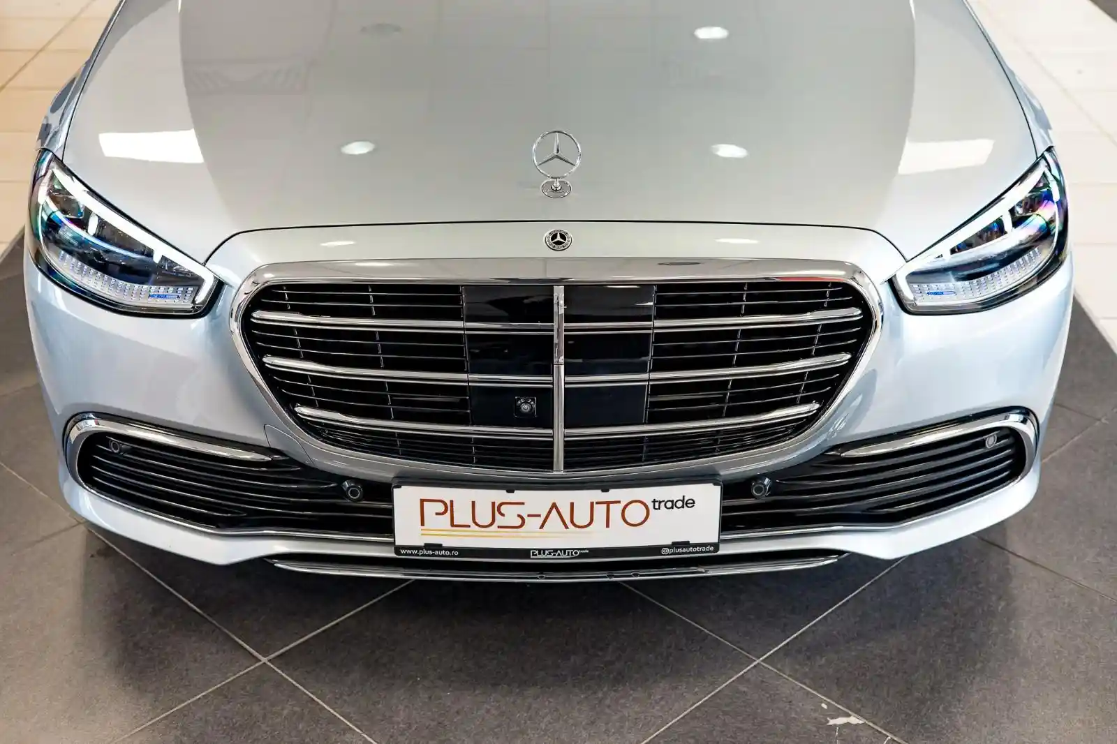 Mercedes-Benz S 500
