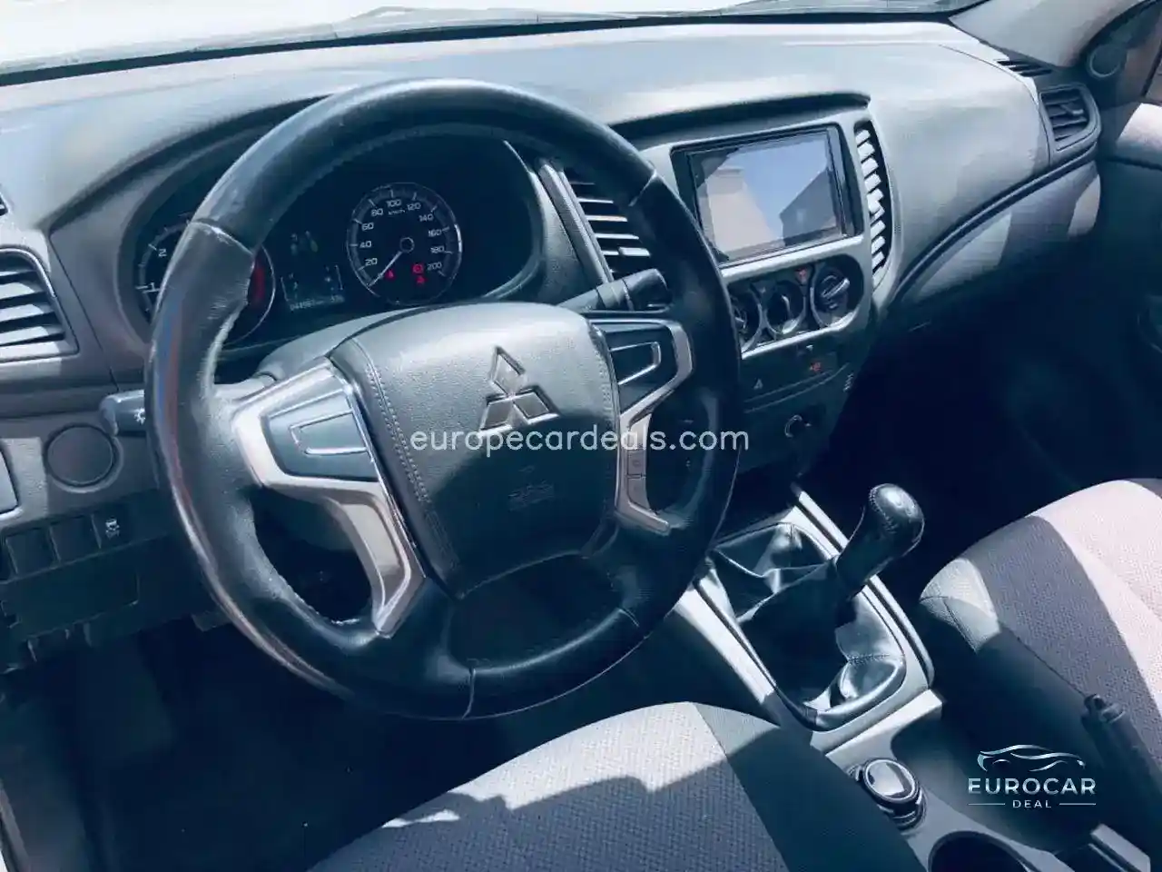 Mitsubishi L200