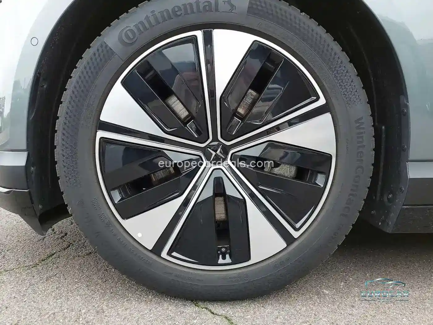 Polestar 4