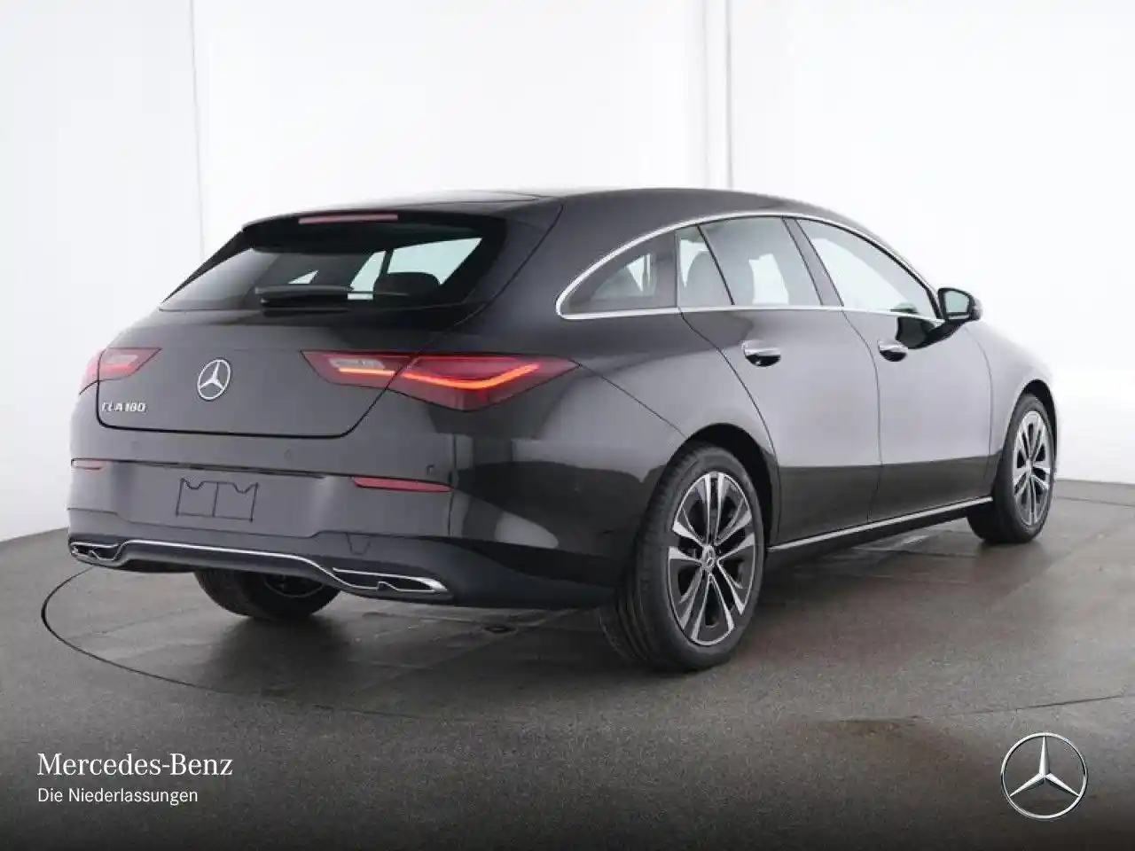 Mercedes-Benz CLA 180 Shooting Brake