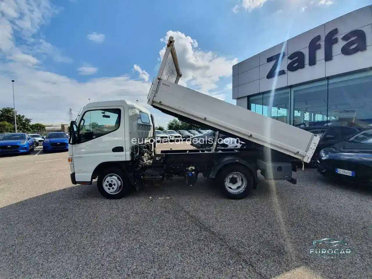 Mitsubishi Canter