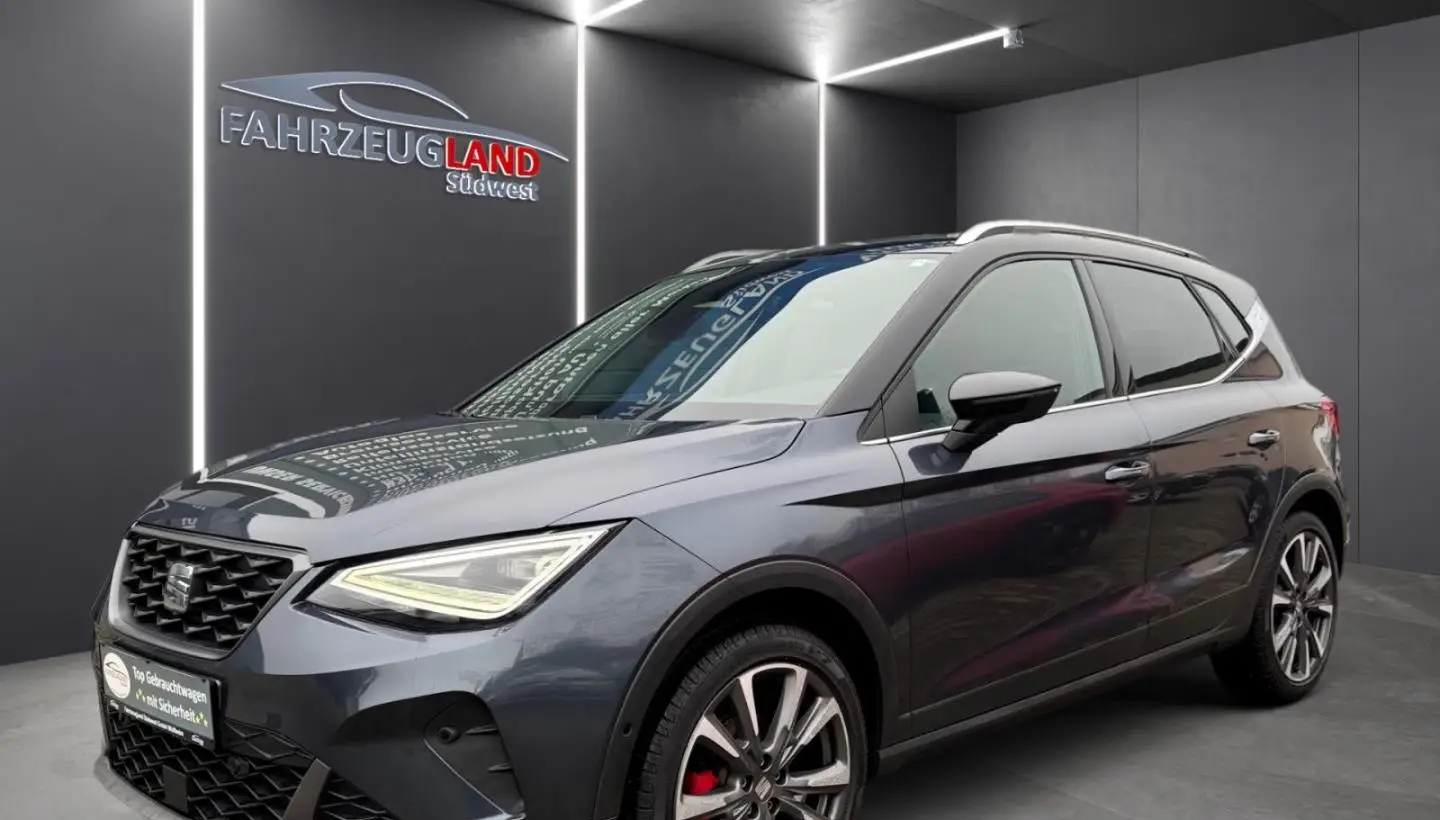 Seat Arona