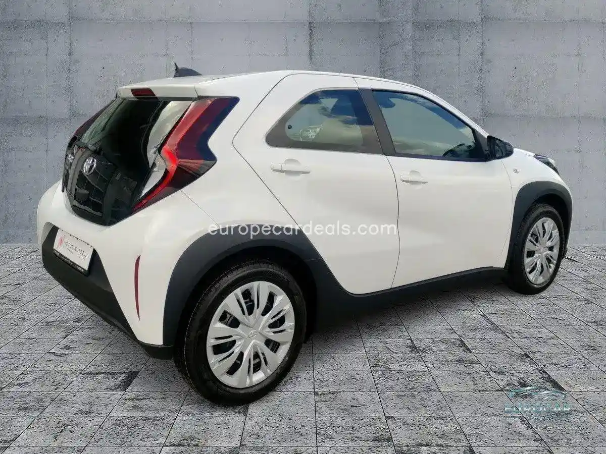 Toyota Aygo (X)