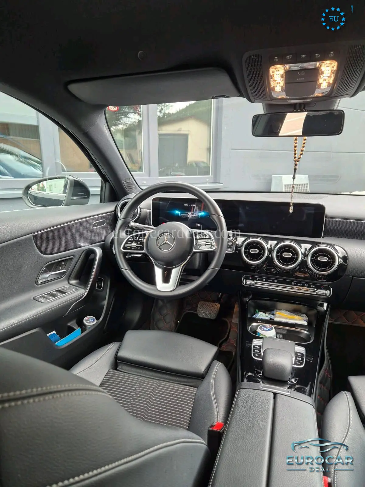 Mercedes-Benz A 220