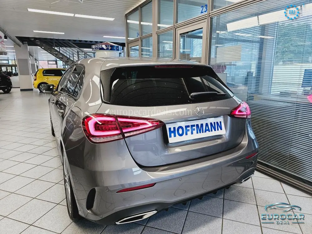 Mercedes-Benz A 220