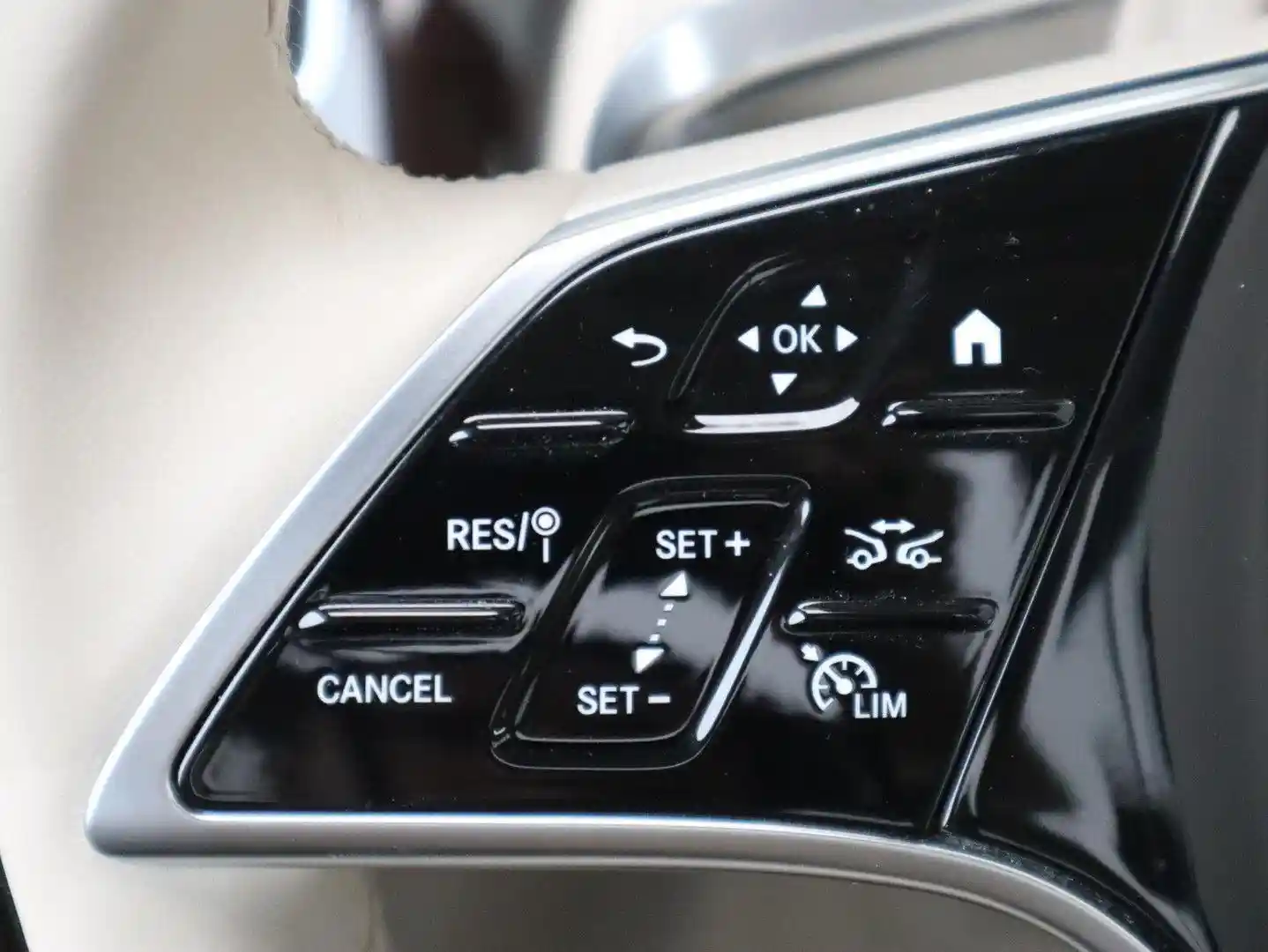 Mercedes-Benz S 680