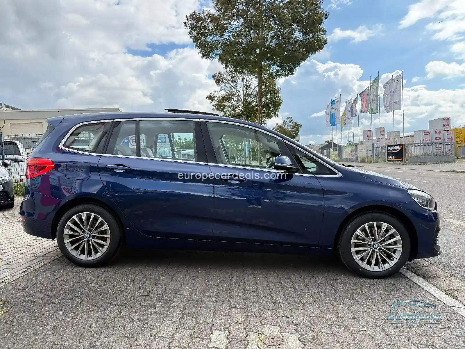 BMW 218