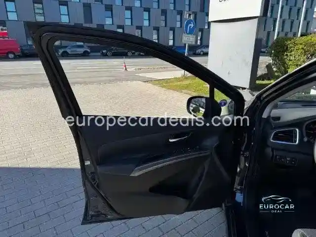 Suzuki (SX4) S-Cross