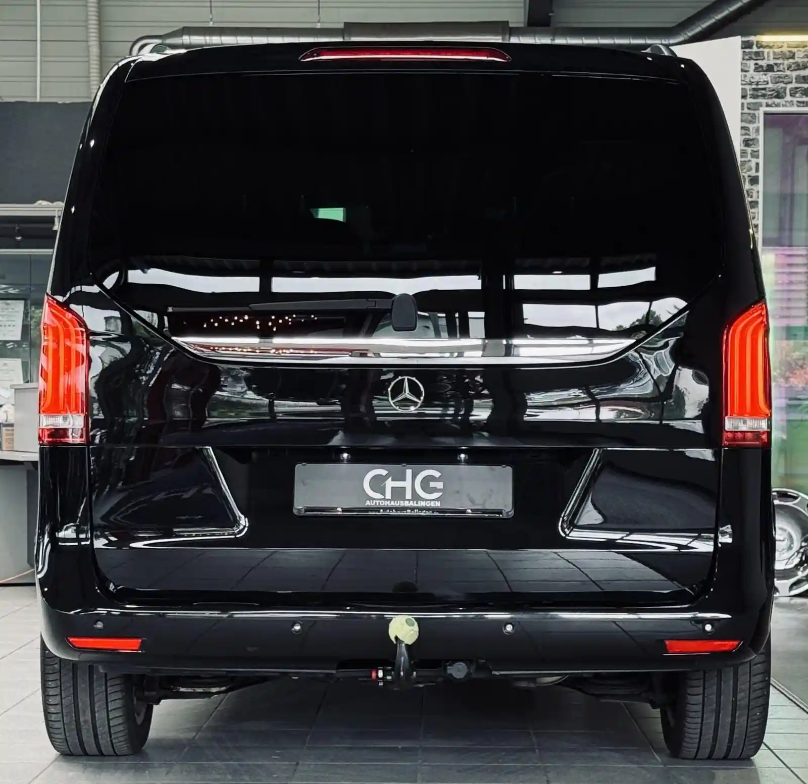 Mercedes-Benz V 250