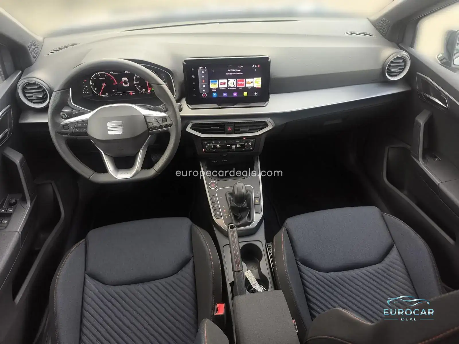 Seat Arona