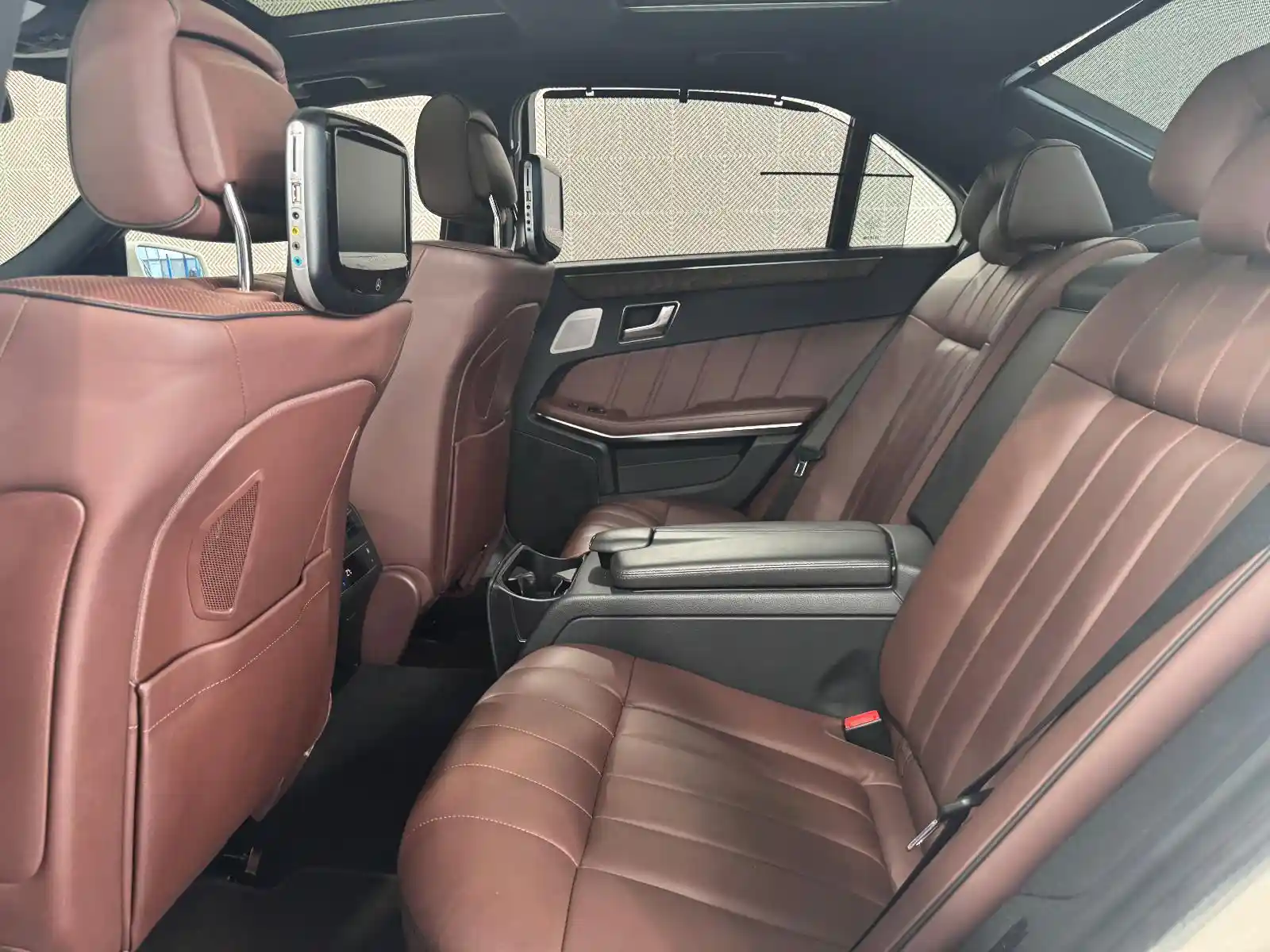 Mercedes-Benz E 500