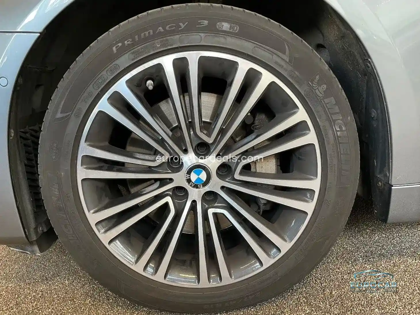 BMW 530