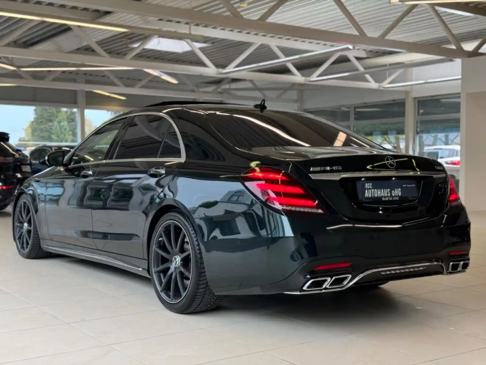Mercedes-Benz S 63 AMG