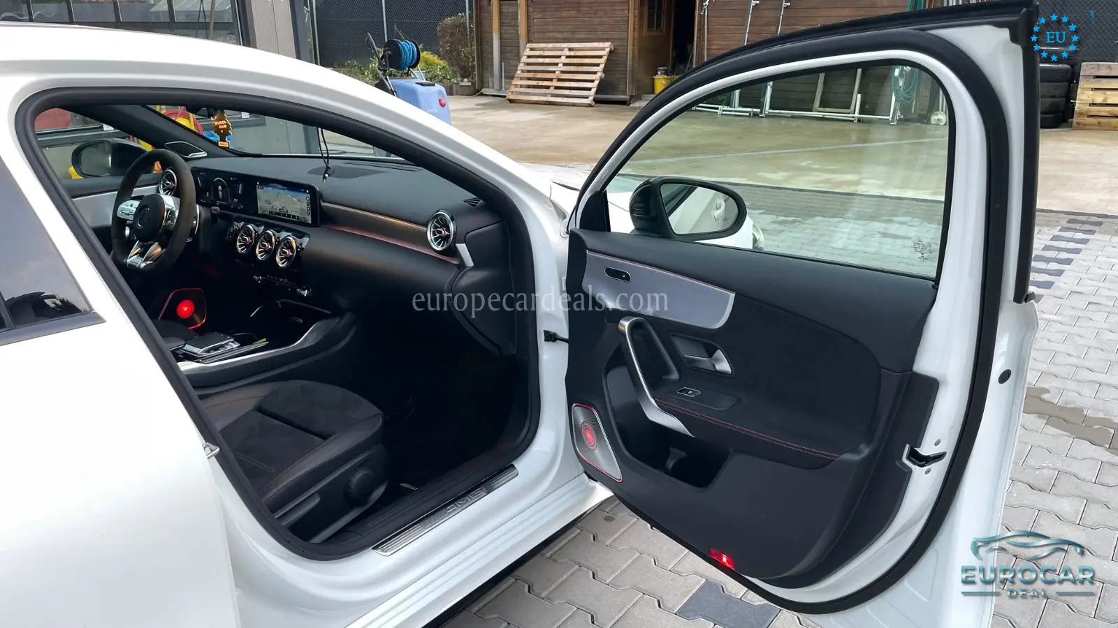 Mercedes-Benz A 35 AMG