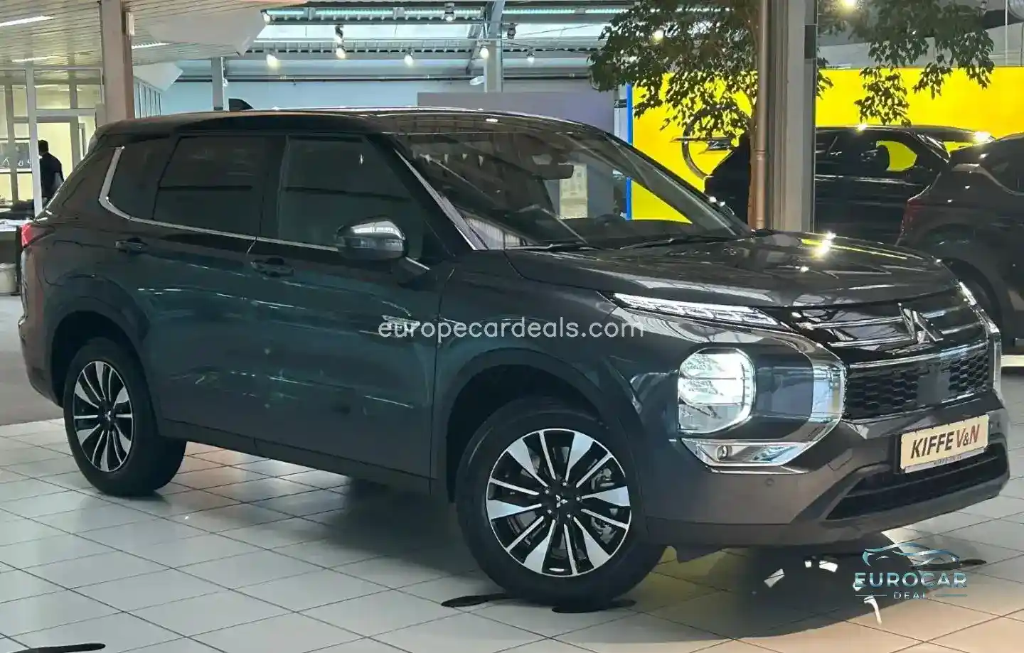 Mitsubishi Plug-in Hybrid Outlander