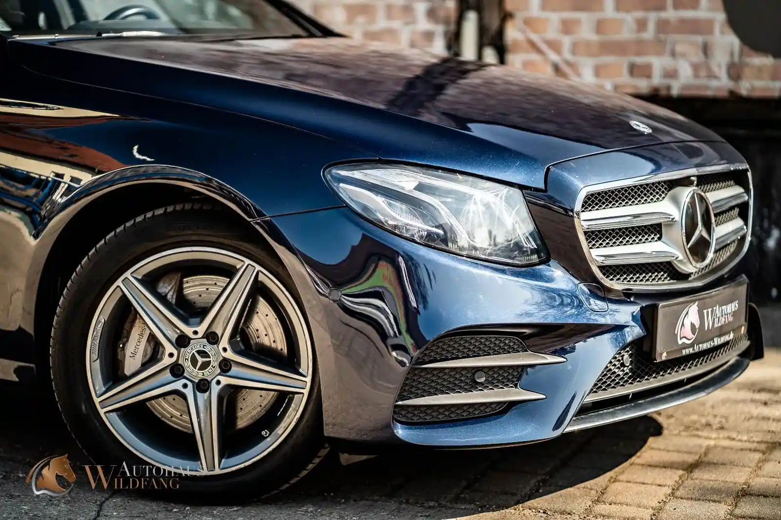 Mercedes-Benz E 300
