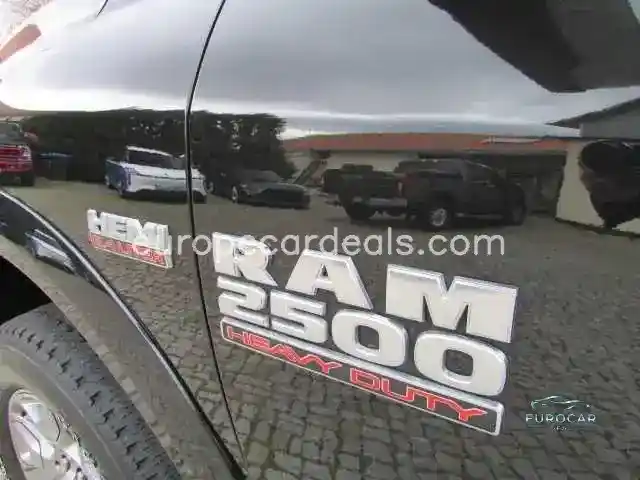 Dodge RAM