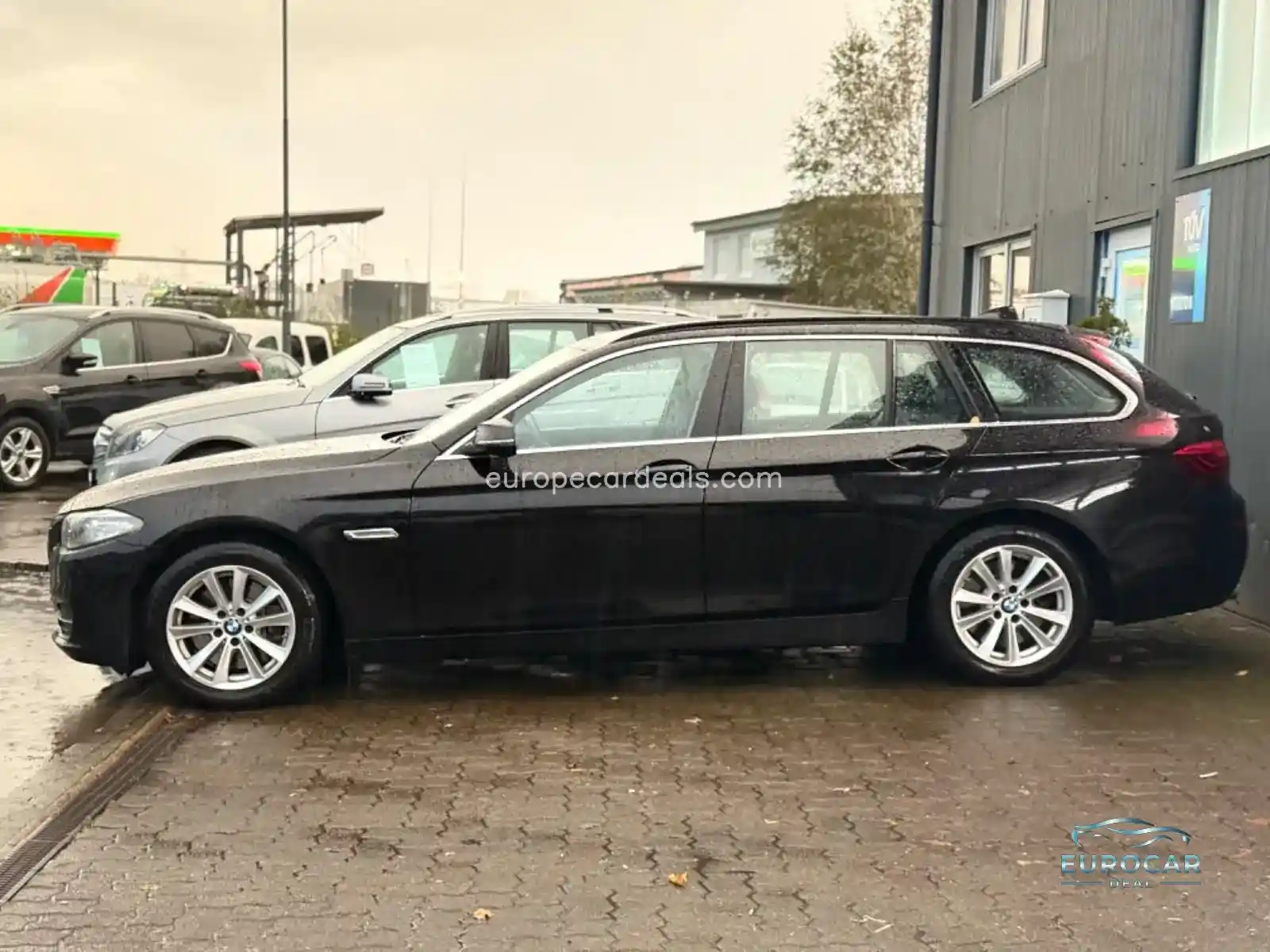 BMW 530