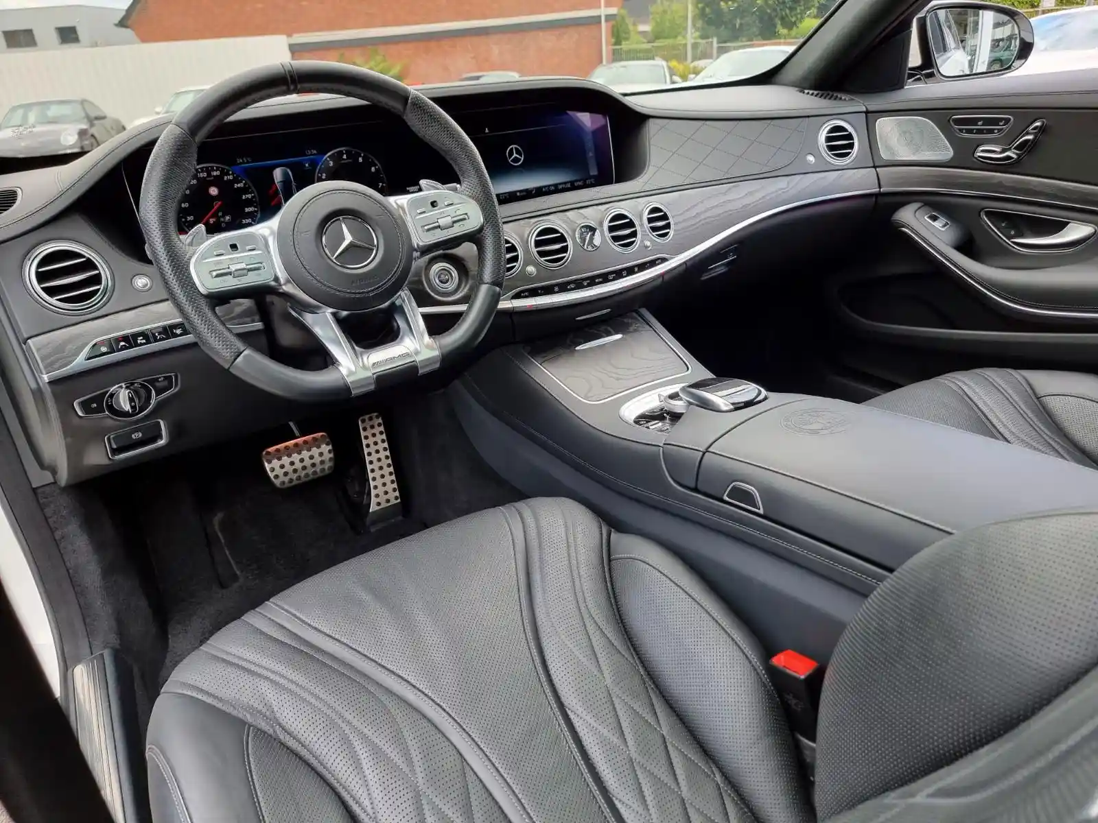 Mercedes-Benz S 63 AMG