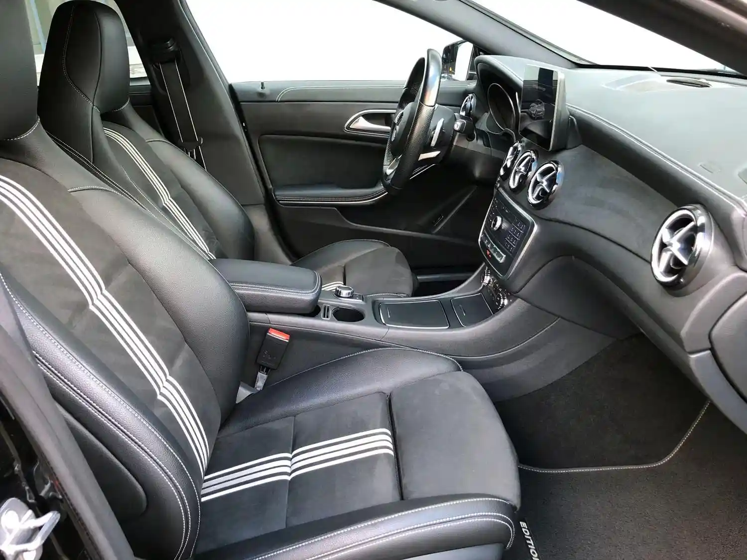 Mercedes-Benz CLA 200 Shooting Brake