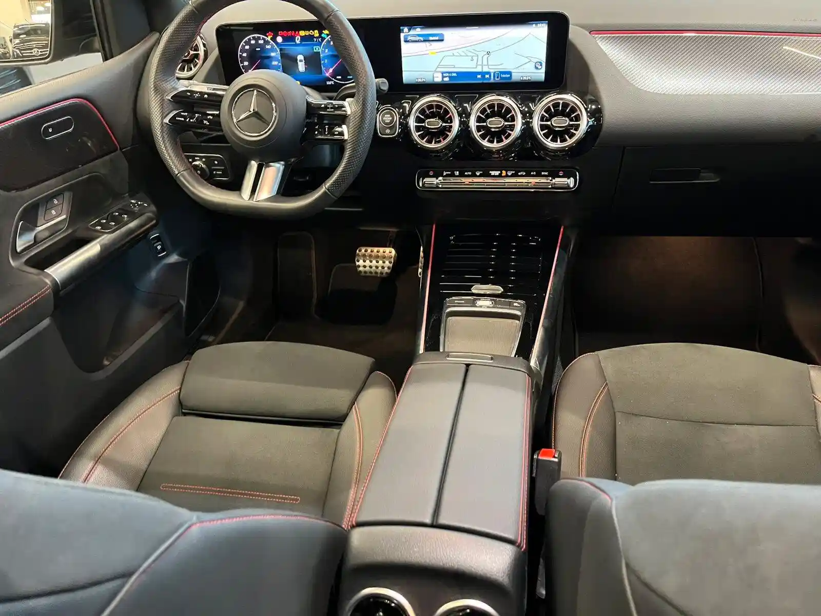 Mercedes-Benz B 250