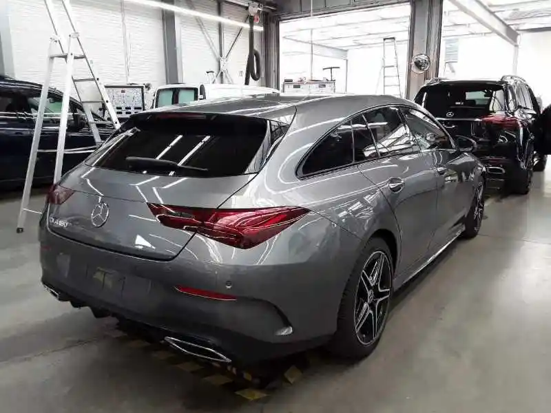 Mercedes-Benz CLA 180 Shooting Brake