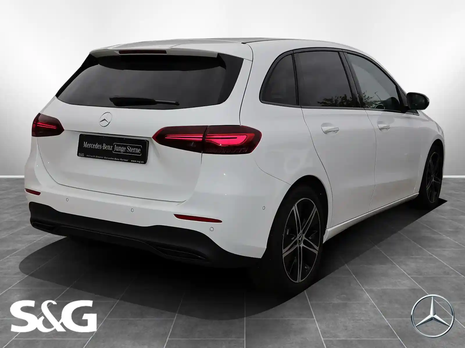 Mercedes-Benz B 200