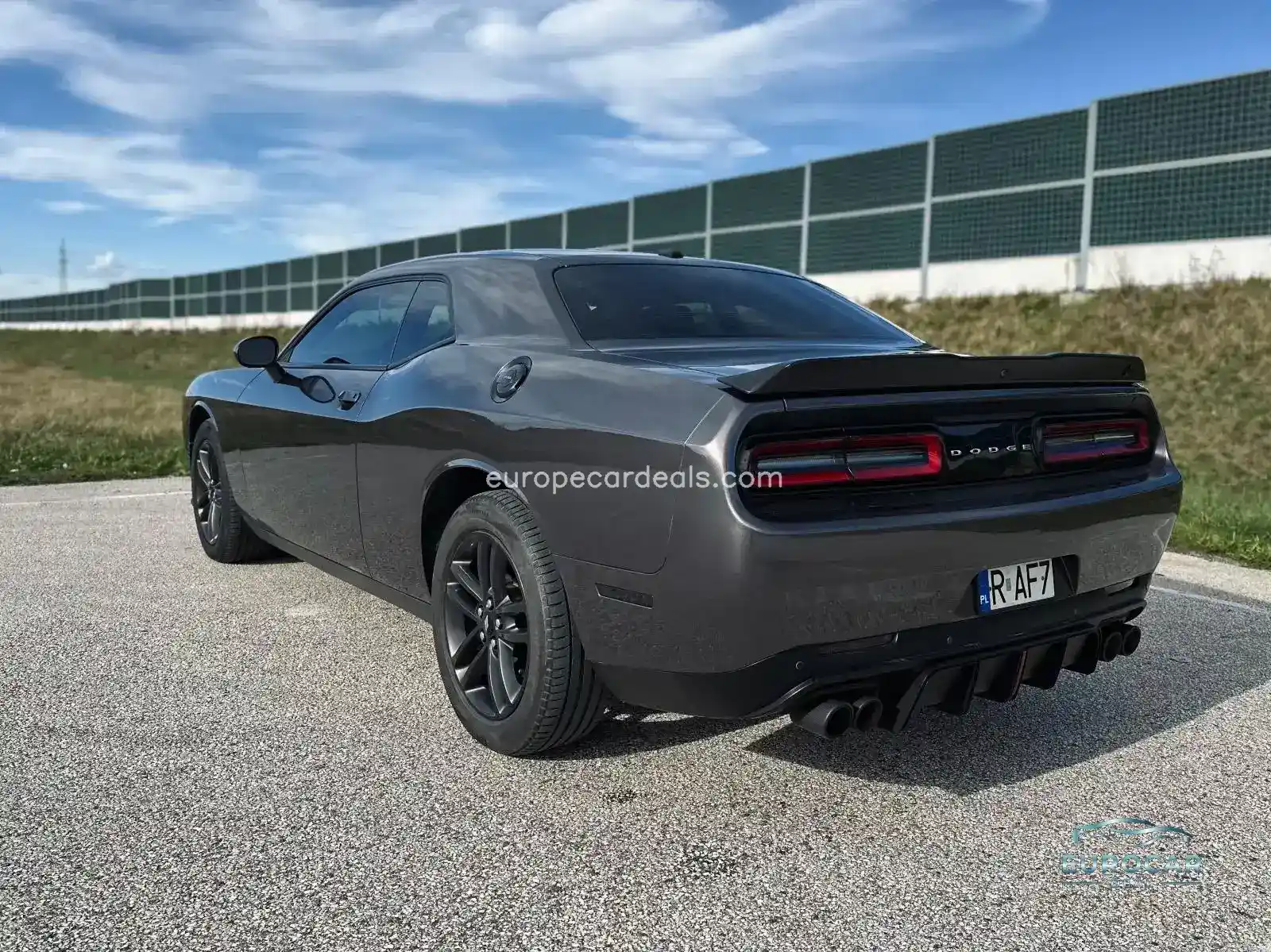Dodge Challenger