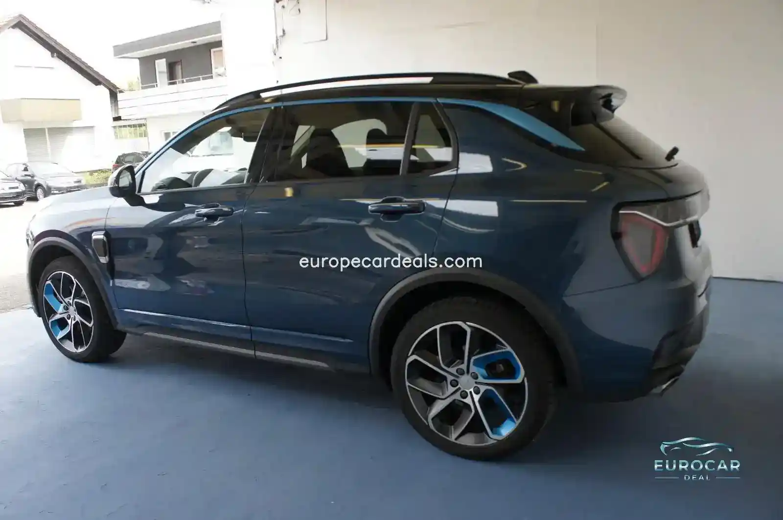 Lynk&Co 01