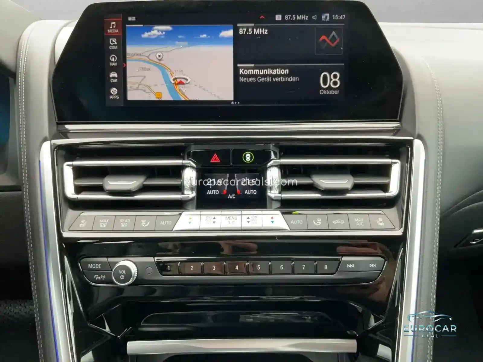 BMW 840